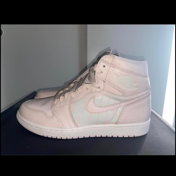 Jordan 1 OG High “Guava Ice”🧊🧊 Size 10.5 Men’s, Brand New, No Box, Authentic💯 - Picture 3 of 9